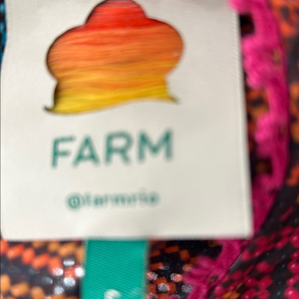 FARM Rio Multicolor Ruffled Crop Top with Geometric Print - Picture 4 of 4